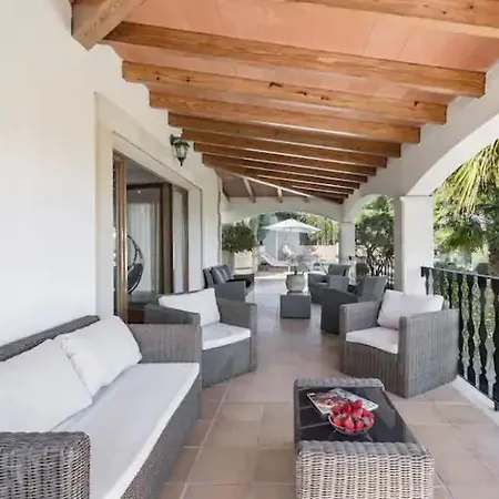Apartment With A Dream View